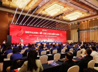 全國(guó)首份貨車(chē)司機(jī)全網(wǎng)集體合同簽訂