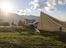 反向出游有熱度 遠(yuǎn)行近游皆潮流