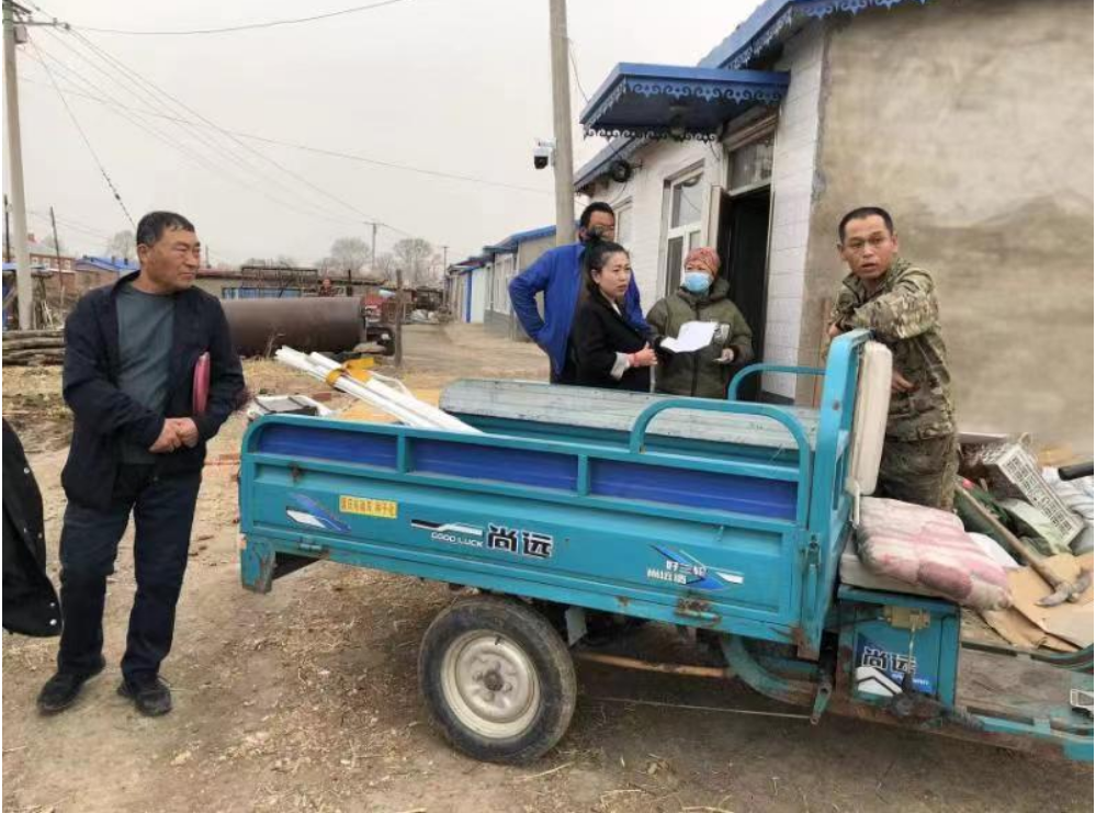 黑龍江省富?？h：迅速化解積怨暖民心