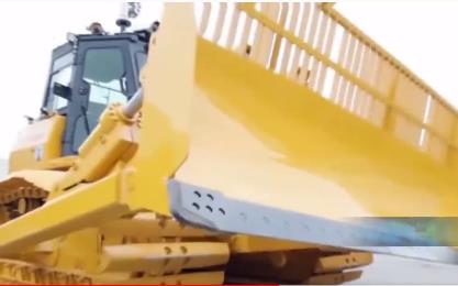 濟(jì)寧山推打造國(guó)內(nèi)首臺(tái)無(wú)人駕駛推土機(jī)