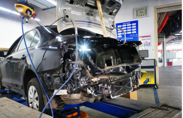 《事故汽車(chē)常用零部件修復(fù)與更換判別規(guī)范》標(biāo)準(zhǔn)發(fā)布