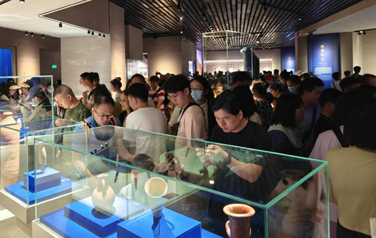 展陳上新、“超長待機” 文博熱引領(lǐng)暑期文旅新風尚