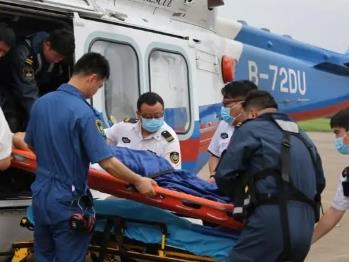 海上成功救助！中國救撈系統(tǒng)新型直升機(jī)首次執(zhí)行救助任務(wù)