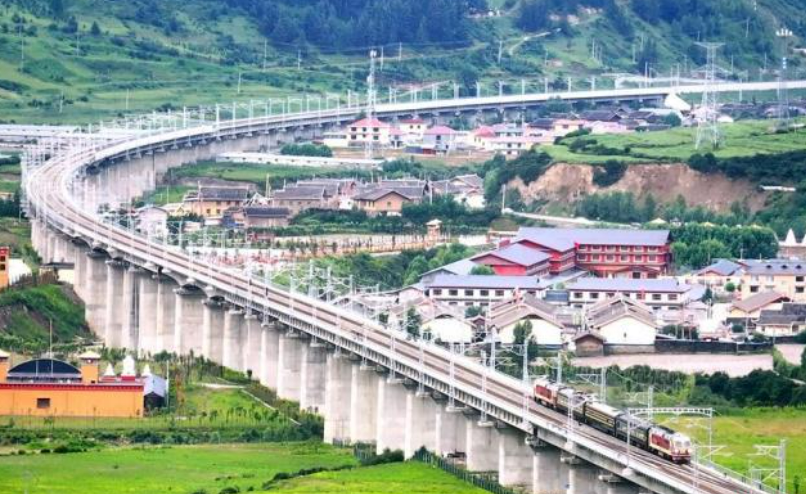 到九寨溝更快捷！川青鐵路鎮(zhèn)江關(guān)至黃勝關(guān)段開始聯(lián)調(diào)聯(lián)試