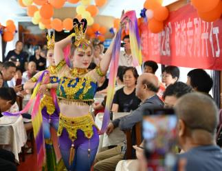 一列火車游遍新疆南北！“絲路號”古絲綢之路旅游專列開行