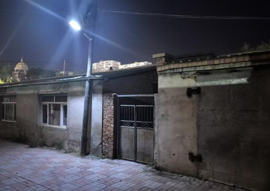 黑龍江省富?？h：情系百姓辦實(shí)事 安裝路燈暖民心