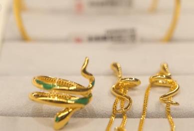 從“賀歲金”熱度不減看市場消費(fèi)潛力 中國經(jīng)濟(jì)注入新動(dòng)能