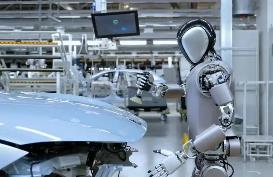 車企爭相駛?cè)肴诵螜C器人賽道