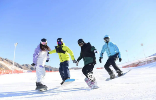 冰雪項目競賽表演產業(yè)，下一步如何發(fā)展？