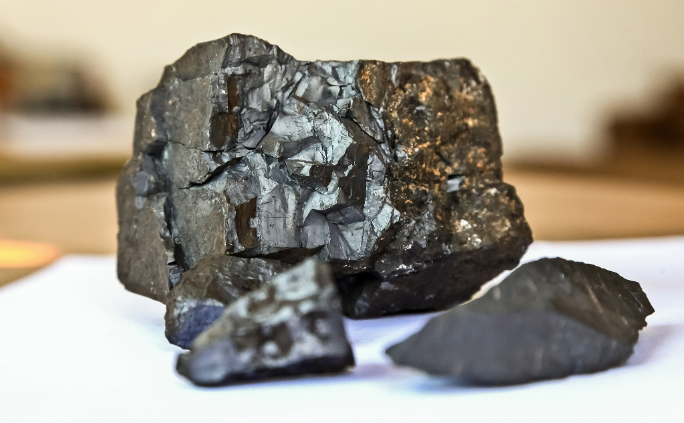 原料供應(yīng)趨緊 驅(qū)動鎢價(jià)進(jìn)一步上漲