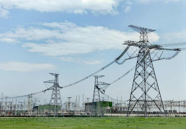 9.3億千瓦時！內(nèi)蒙古電網(wǎng)日總供電量再創(chuàng)新高