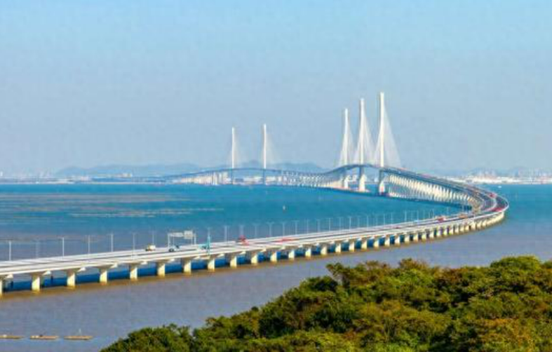 黃茅海跨海通道通車(chē) 粵港澳大灣區(qū)再添“關(guān)鍵一橫”