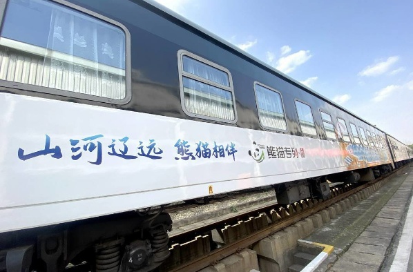 覆蓋大江南北！前11月開行旅游列車1737列