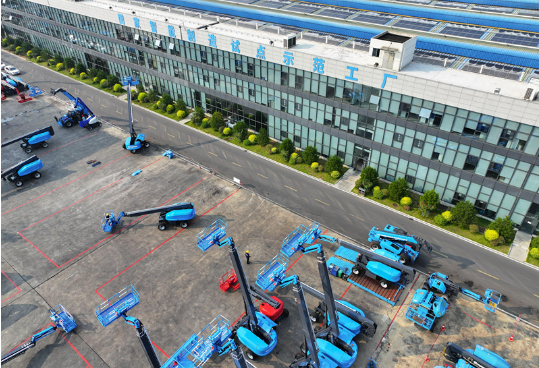 弄潮搏浪正當(dāng)時(shí)——探尋縣域經(jīng)濟(jì)的活力與韌性