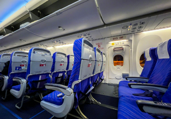 中消協(xié)就民航“加價選座”問題發(fā)聲：不應(yīng)成為“行業(yè)慣例”