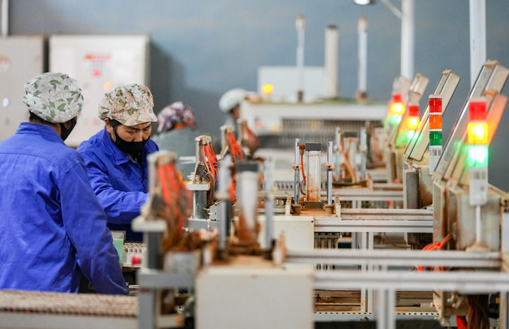 干字當頭 破浪前進——2025年中國經(jīng)濟開局述評