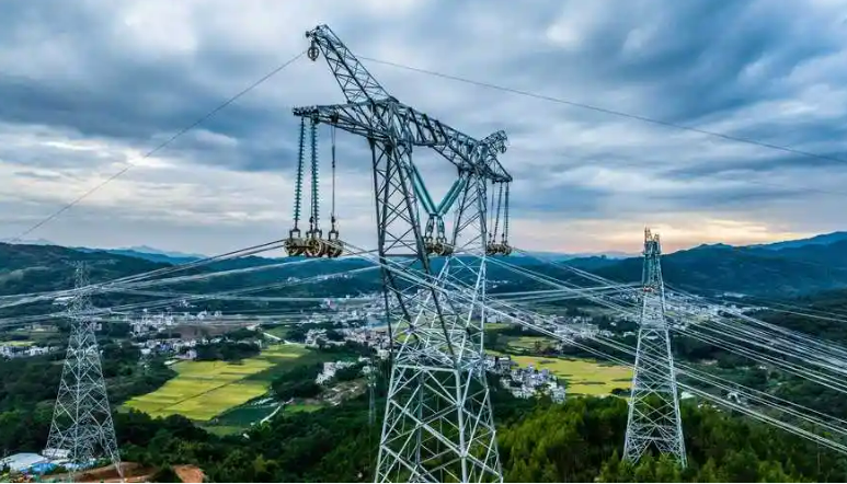 南方電網(wǎng)爭當(dāng)服務(wù)中國式現(xiàn)代化建設(shè)的排頭兵