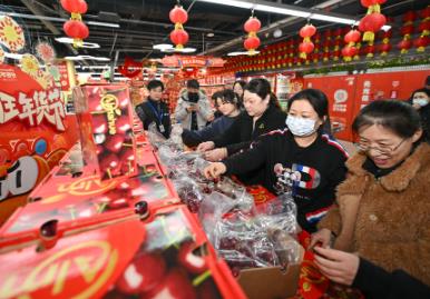 從年貨購物車?yán)锝獯a消費(fèi)新動向