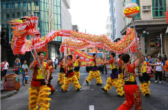 四海同春創(chuàng)意新 五洲共慶歡樂多