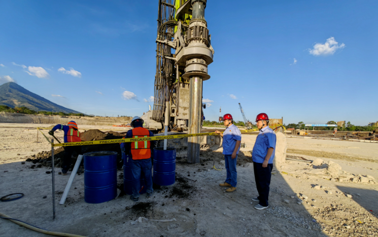 航空工業(yè)集團(tuán)在“戰(zhàn)位”迎新春