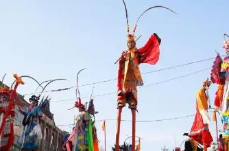 “中國高蹺之鄉(xiāng)”社火調演熱鬧非凡 民眾盡享視覺盛宴