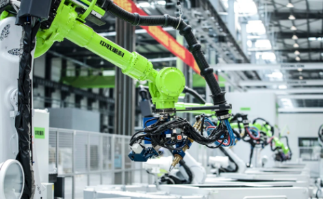 全國建成3萬余家基礎(chǔ)級智能工廠 卓越級智能工廠不良品率平均下降50.2%