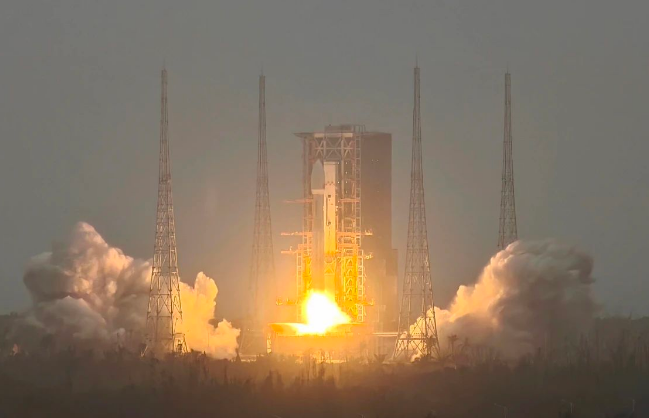 長(zhǎng)八甲火箭首飛成功！我國(guó)新一代運(yùn)載火箭家族再添新丁