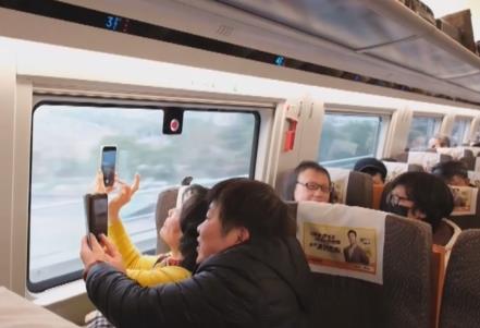 從小眾到主流，銀發(fā)游火熱！多樣需求激活多元產(chǎn)業(yè)新引擎