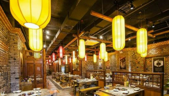 《2025中國(guó)中式餐飲白皮書》發(fā)布重塑中式餐飲產(chǎn)業(yè)格局