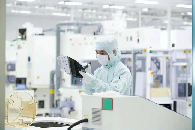 胸懷“大保險觀” 中國人壽全面支撐筑牢“三張網(wǎng)”