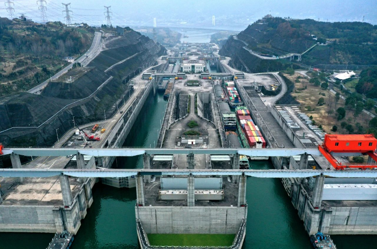 三峽樞紐春運客貨運量實現(xiàn)雙增長