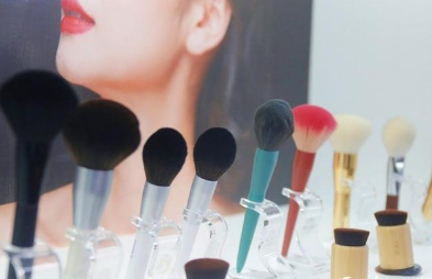 “中國化妝刷之城”河南鹿邑：著力打造自主品牌 加速產(chǎn)業(yè)轉(zhuǎn)型升級