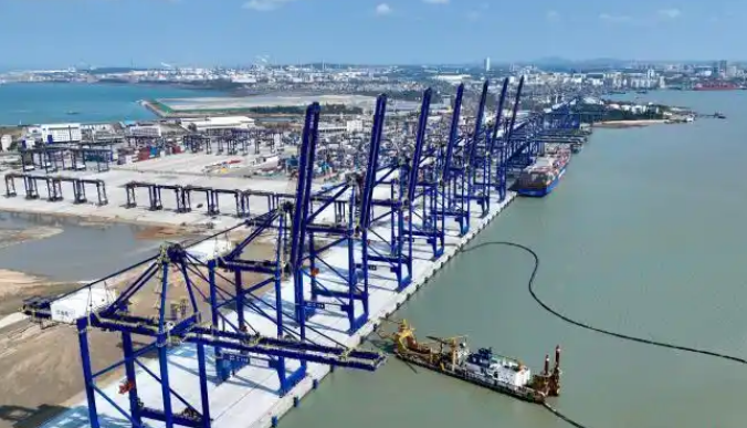 多地重大項目集中開工 吹響擴大有效投資“沖鋒號”