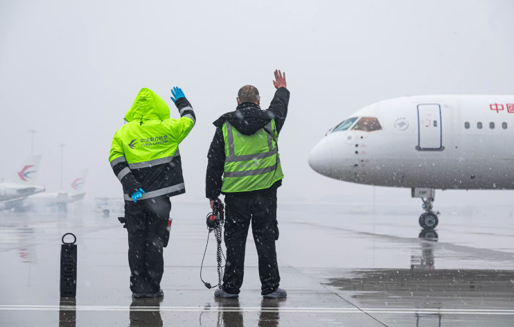 中國東航2025春運(yùn)承運(yùn)1744萬人次 同比增長8.9%