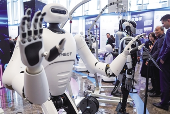 “人工智能+”：硬核科技加速走進產(chǎn)業(yè)競技場