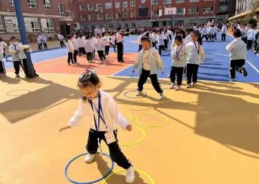 黑龍江創(chuàng)新“課間15分鐘” 讓課間“燃”起來(lái)