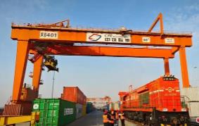 河南打造中部地區(qū)“對外開放列車”