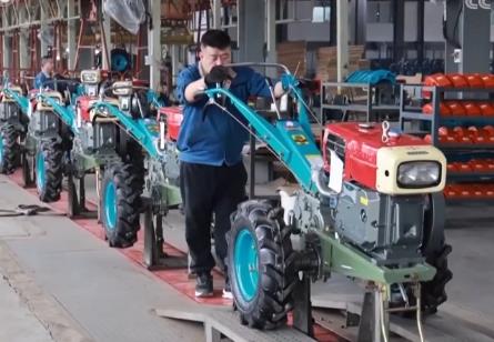 中國農(nóng)機“出海”跑出加速度