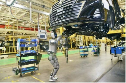 “車企+人形機器人”仍處于發(fā)展初期