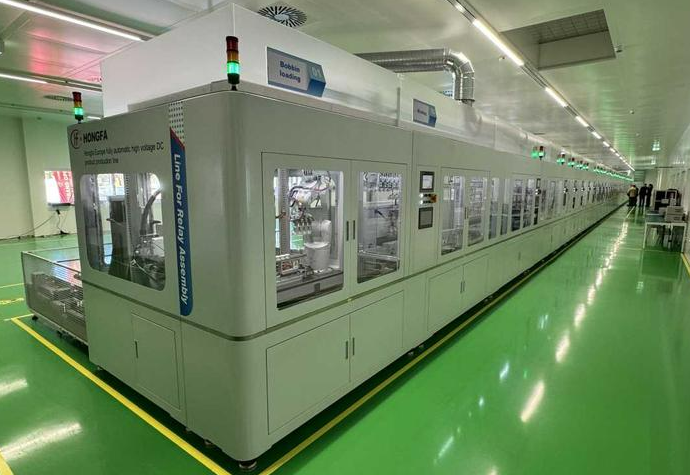 中國繼電器業(yè)龍頭企業(yè)首條出口歐洲全自動(dòng)產(chǎn)線在德下線