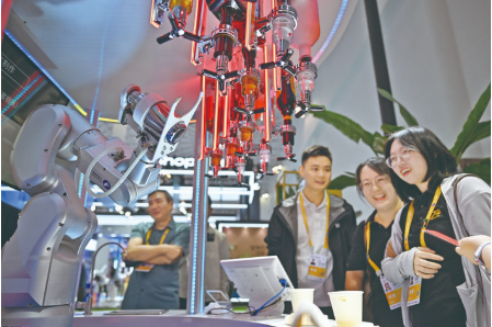 外企持續(xù)參展消博會彰顯中國市場強(qiáng)大吸引力