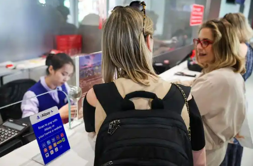 “郵輪游”“跨境游”成績(jī)亮眼 免簽政策紅利充分釋放