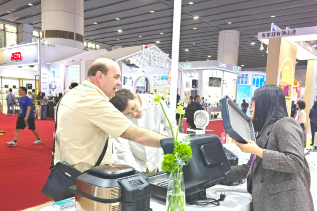 超11萬(wàn)名境外采購(gòu)商亮相第137屆廣交會(huì)