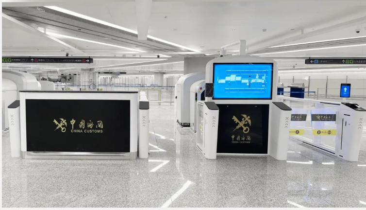 僅20秒！中廣核“智慧海關(guān)”系統(tǒng)幫助旅客“絲滑過關(guān)”