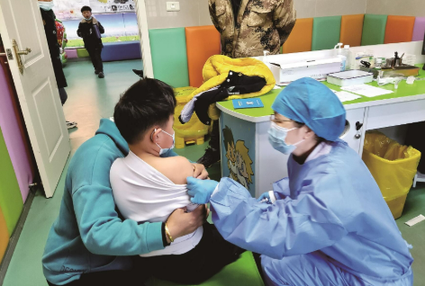 全國兒童預(yù)防接種日：健康防線從娃娃抓起