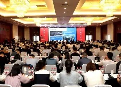 2025全國(guó)葡萄酒果酒行業(yè)年會(huì)召開 以多元?jiǎng)?chuàng)新為產(chǎn)業(yè)發(fā)展賦能