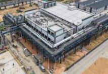 全球單套產(chǎn)能最大醋酸項目中央控制室中交