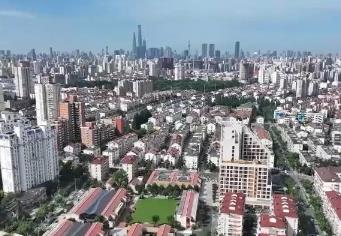 老舊小區(qū)改頭換面，智慧城市觸手可及：城市更新行動全解讀