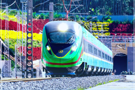 國企引領(lǐng)綠色基建 中老鐵路 “量效雙增”跑出“低碳加速度”