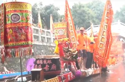 賽龍舟、吃粽子、佩香囊……多彩民俗迎端午 傳統(tǒng)文化共傳承